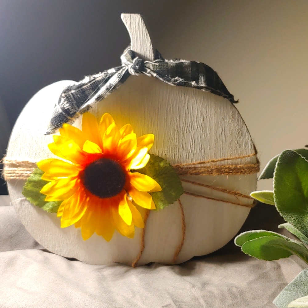 Farmhouse Pumpkin